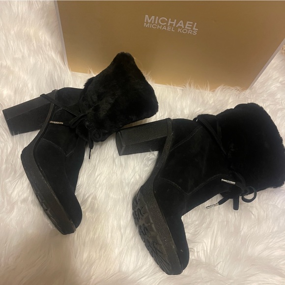 Michael kors boots - Picture 7 of 7